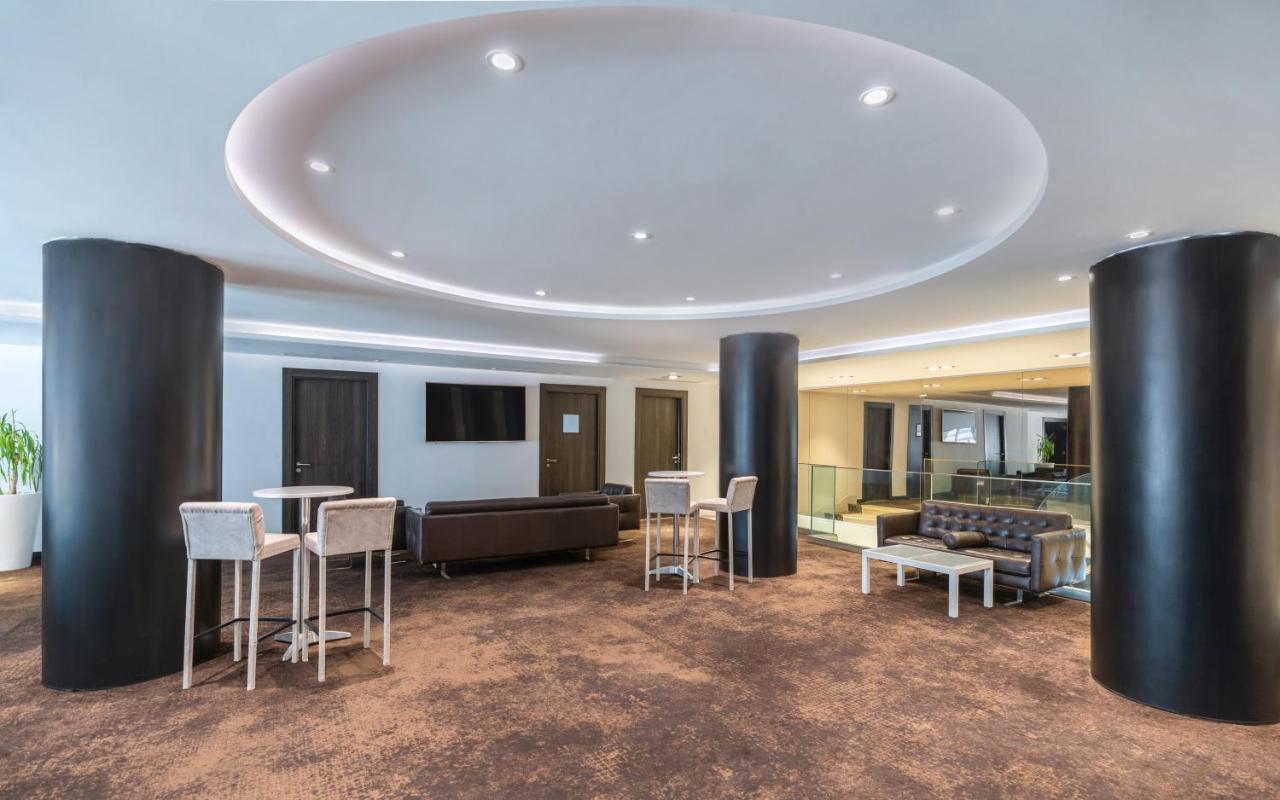 Radisson Hotel Sfax Exteriér fotografie The lounge at the airport