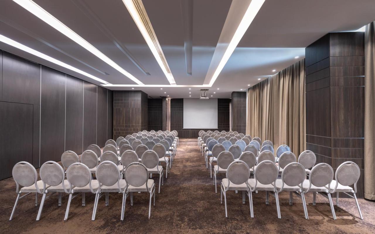 Radisson Hotel Sfax Exteriér fotografie Meeting room