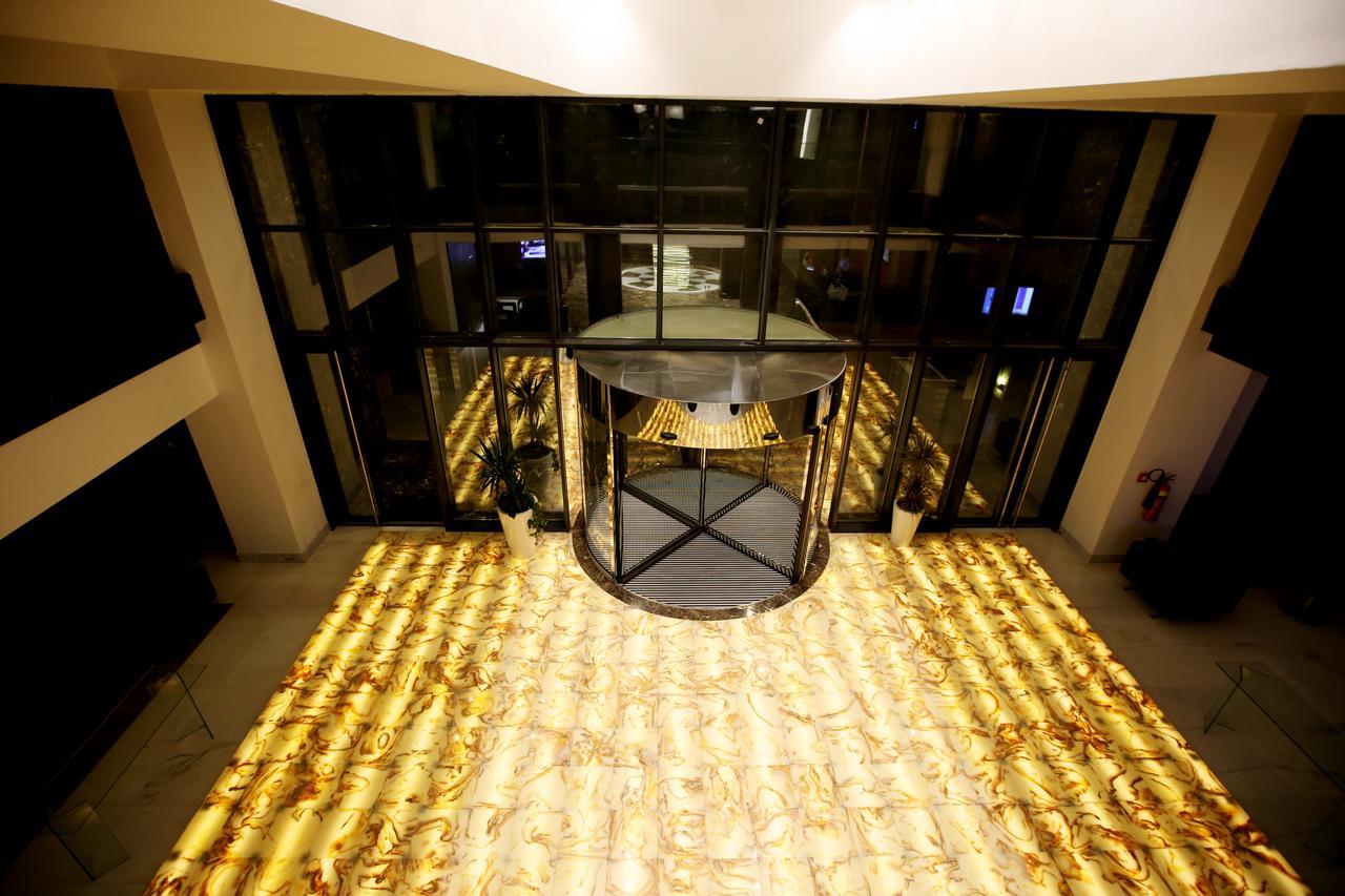 Radisson Hotel Sfax Exteriér fotografie The lobby of the hotel