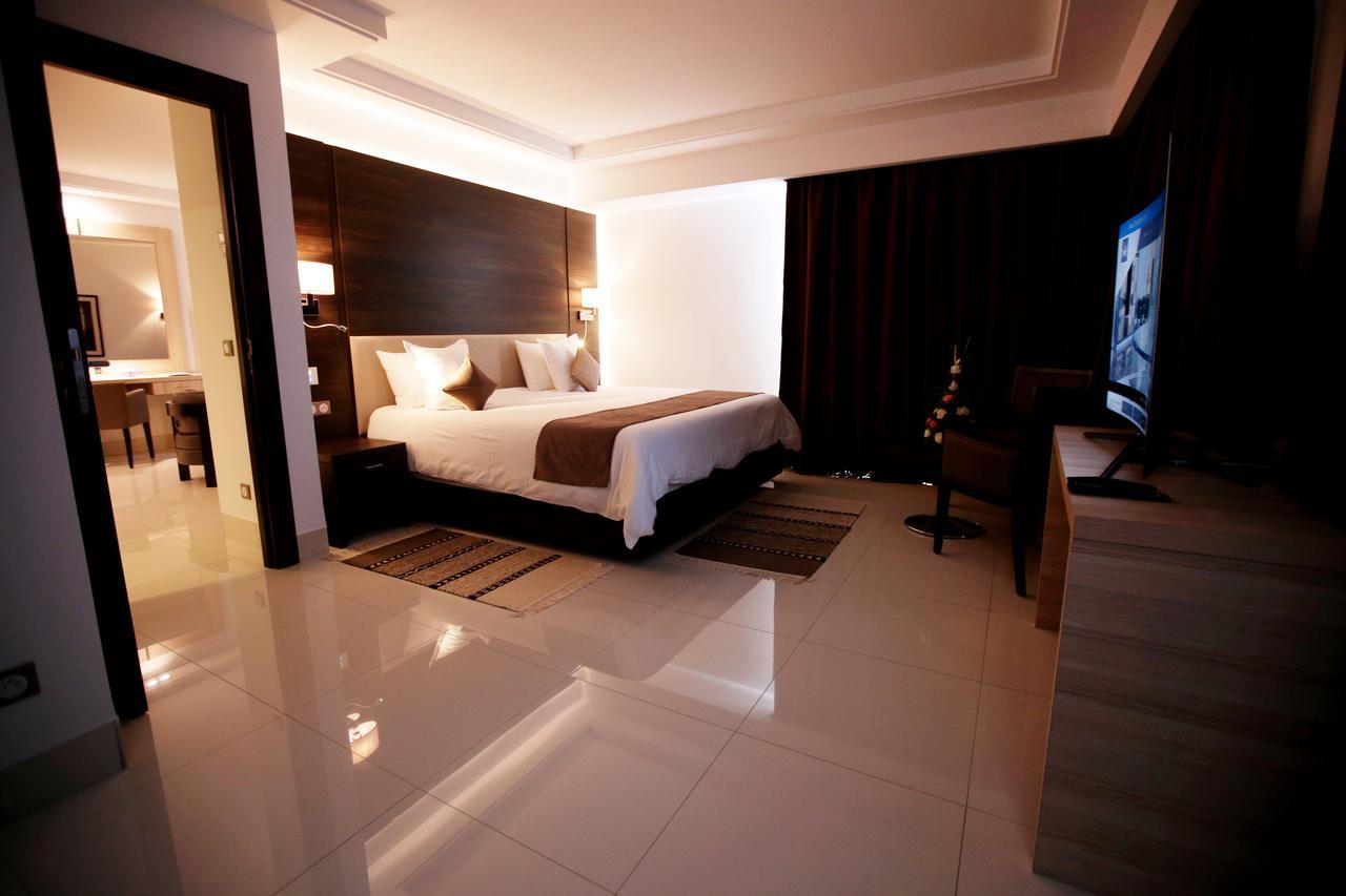 Radisson Hotel Sfax Exteriér fotografie A bedroom at the hotel